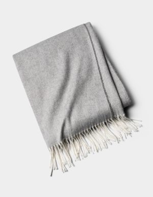 Bamboo Herringbone Tassel Throw
