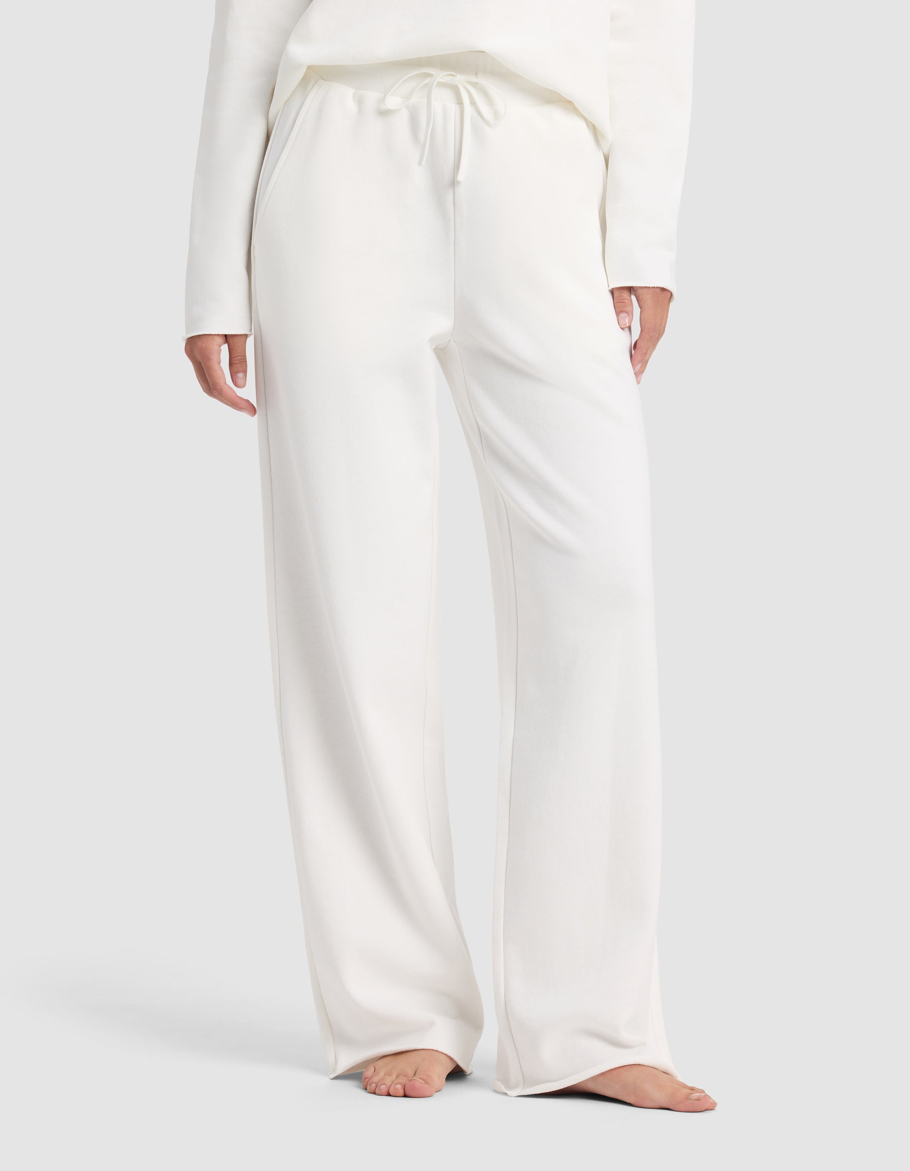 Women's Chelsea Set - Image 13